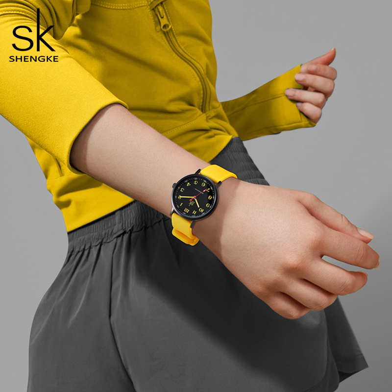 SHENGKE Women Fashion Silicone - Sport Loop Strap recension och pris